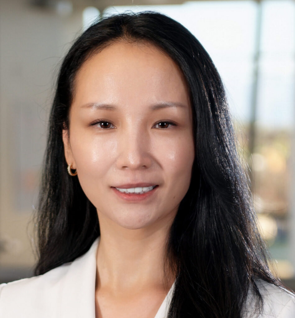 Elva Zhao, NP
